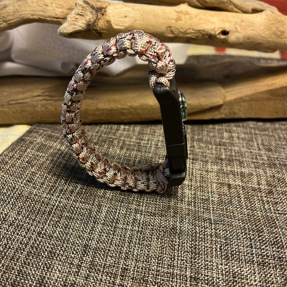 5291-HTT Paracord Bracelet Waterproof Outdoor Adjustable Survival-Desert Camo - Picture 15 of 16